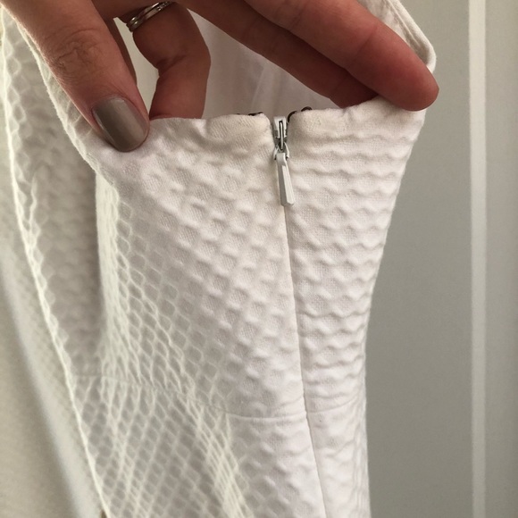 Lilly Pulitzer Jacqueline Shift Dress - Picture 5 of 6